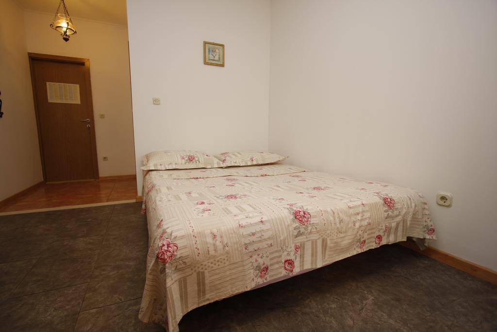 Apartments Lidus Makarska Szoba fotó