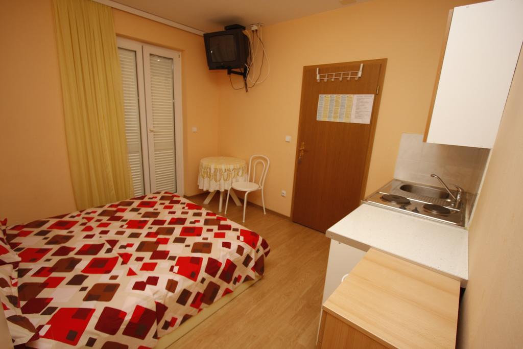 Apartments Lidus Makarska Szoba fotó