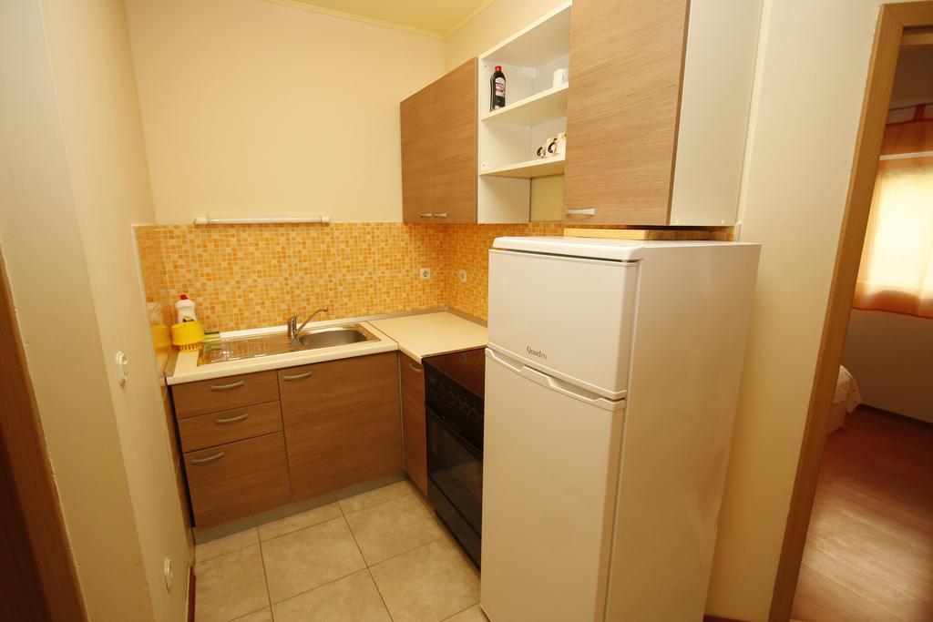 Apartments Lidus Makarska Szoba fotó